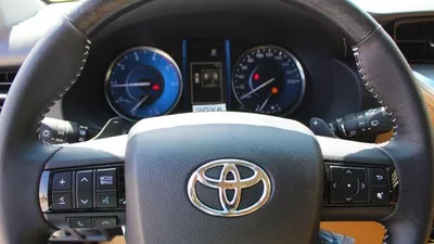 Toyota Fortuner EXR TOYOTA FORTUNER 2.4L mid option AT-11