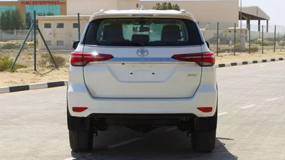 Toyota Fortuner EXR TOYOTA FORTUNER 2.4L mid option AT-5