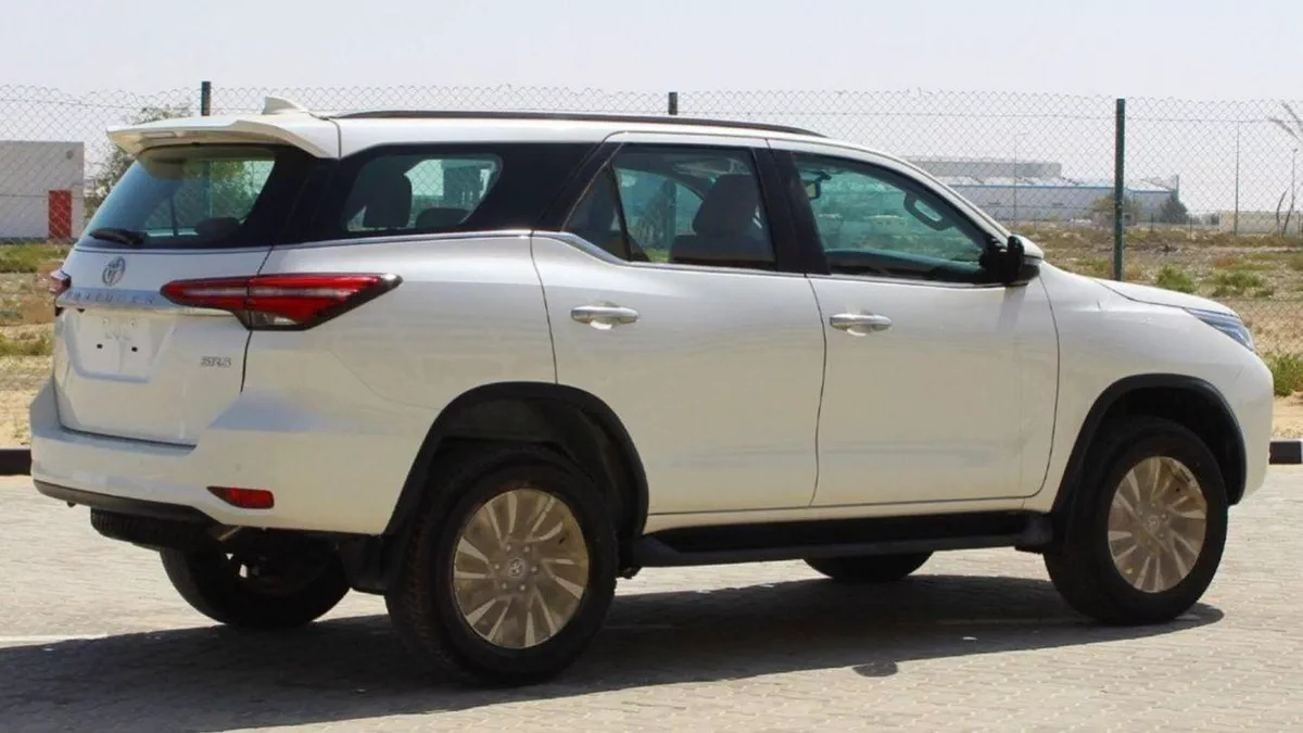 Toyota Fortuner EXR TOYOTA FORTUNER 2.4L mid option AT-3-0