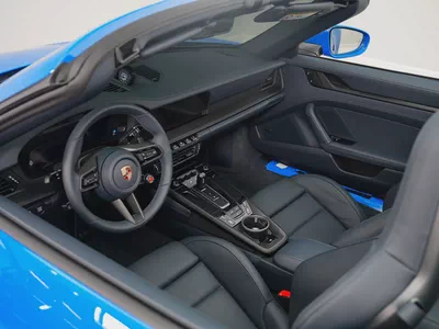 Porsche 911 Carrera 4 GTS 2026 Dealer WARRANTY-13