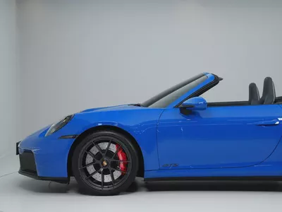 Porsche 911 Carrera 4 GTS 2026 Dealer WARRANTY-3
