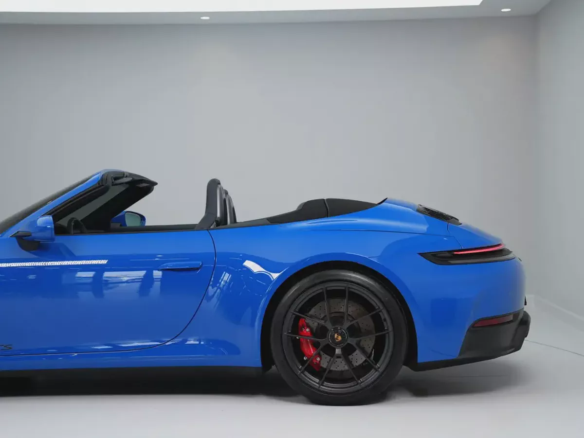 Porsche 911 Carrera 4 GTS 2026 Dealer WARRANTY-4-4