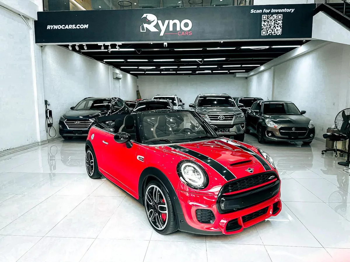 2021 MINI Cooper John Cooper Works 2.0L V4 // EMI Starts from 1,700 AED