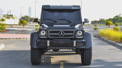 Mercedes-Benz G63 6X6 GCC Spec 2018 - One of two certificated Mercedes Benz.-1