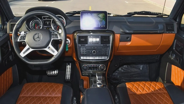 Mercedes-Benz G63 6X6 GCC Spec 2018 - One of two certificated Mercedes Benz.