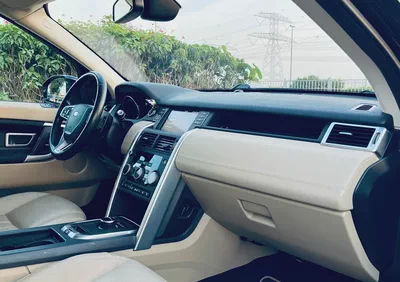 Land Rover • Discovery • SPORT • HSE Si4 • 2.0L Turbocharged-12