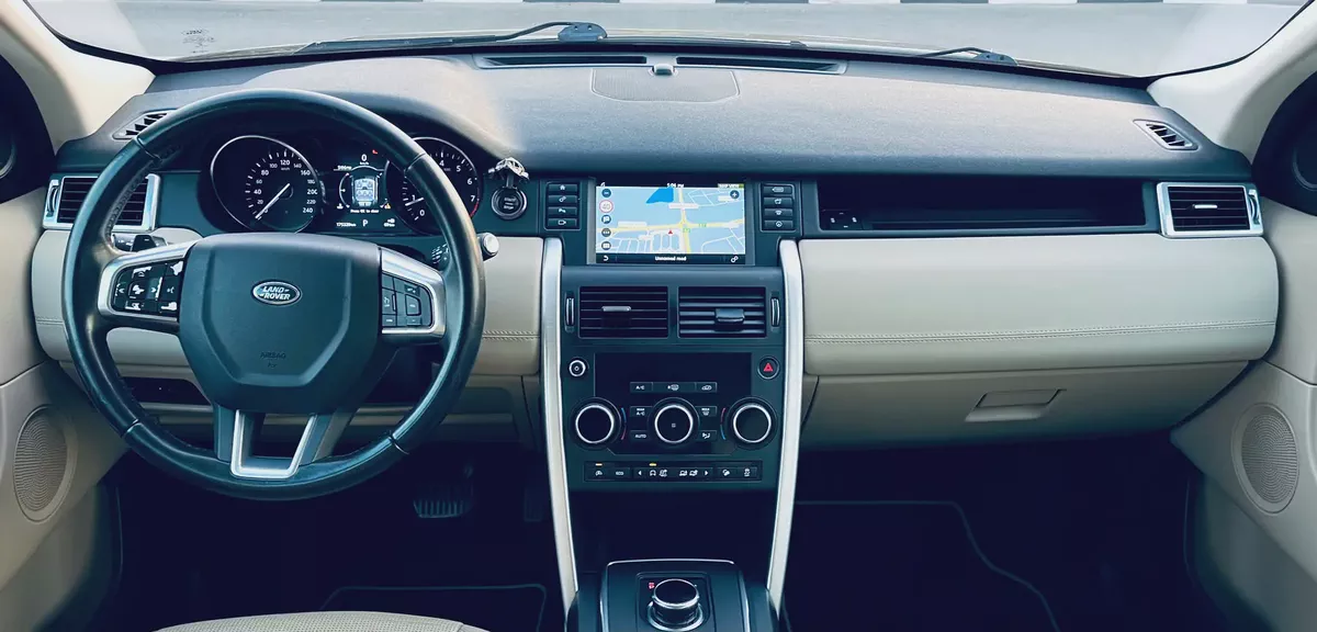 Land Rover • Discovery • SPORT • HSE Si4 • 2.0L Turbocharged-14-14