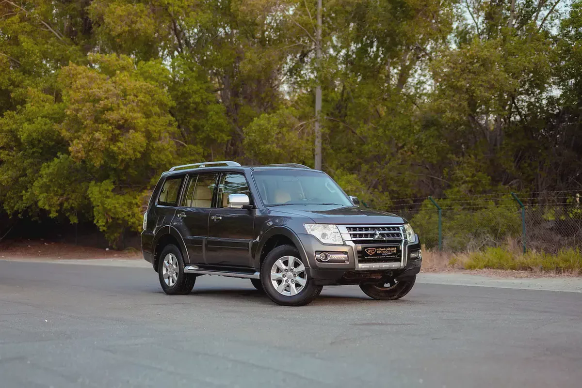 Pajero GLS | GCC Specs | REF#P11095-1-1