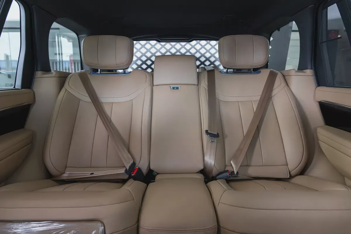 Range Rover Vogue | Autobiography | P530 | 2025 | GCC | V8 | AWD-12-12
