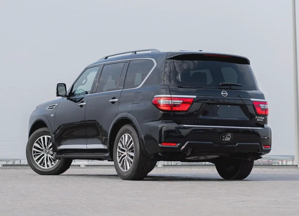 nissan armada platinum 2021