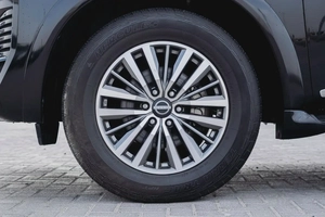 nissan armada platinum 2021