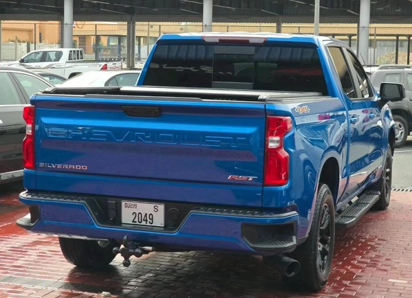 Chevrolet Silverado 5.3 V8 LT 1500 LT 2024 Canadian Specs - AED 140,000