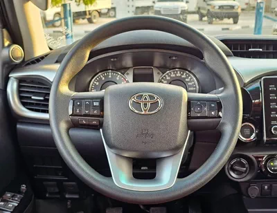 Toyota Hilux SR5 WIDE BODY DOUBLE CABIN || FULL OPTION  | PUSH START| WITHOUT DIFF-LOCK | PETROL M/T 2.7L V4 4WD-19