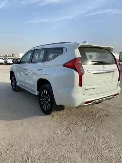 2026 Mitsubishi Montero-14