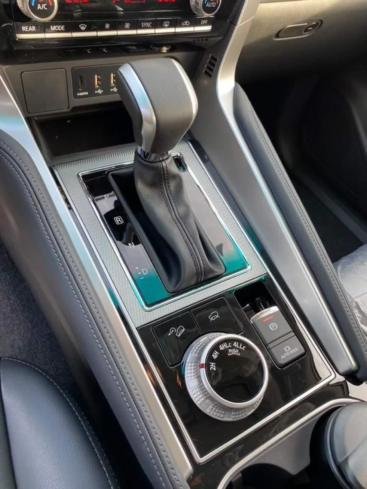 2026 Mitsubishi Montero-12-12