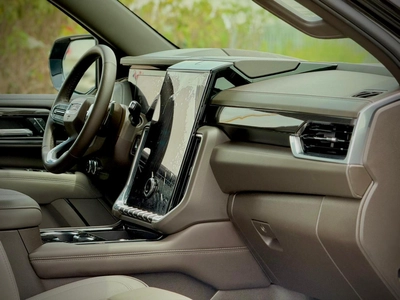 GMC YUKON ELEVATION | YEAR: 2025 | GCC SPECS-3