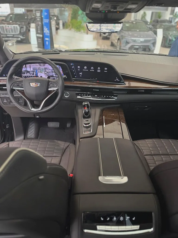 2024 Cadillac Escalade 600 Black Edition - GCC Specs - Brand New