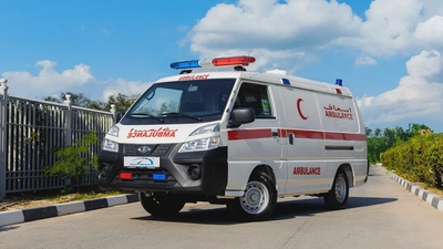 2025 CMC D260 Panel Van ( AMBULANCE ) 2.4L RWD GCC 0Km With 3 Years Or 100,000 Km Warranty-0