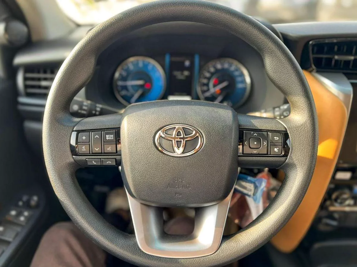 Toyota Fortuner 2.7L E1 -EXPORT ONLY  Toyota Fortuner 2.7L E1-14-0