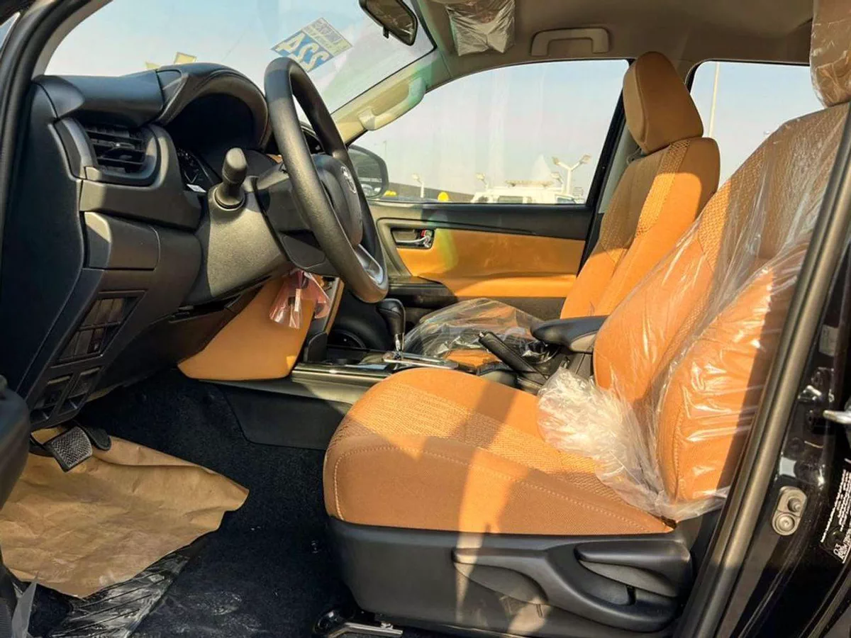 Toyota Fortuner 2.7L E1 -EXPORT ONLY  Toyota Fortuner 2.7L E1-17-0