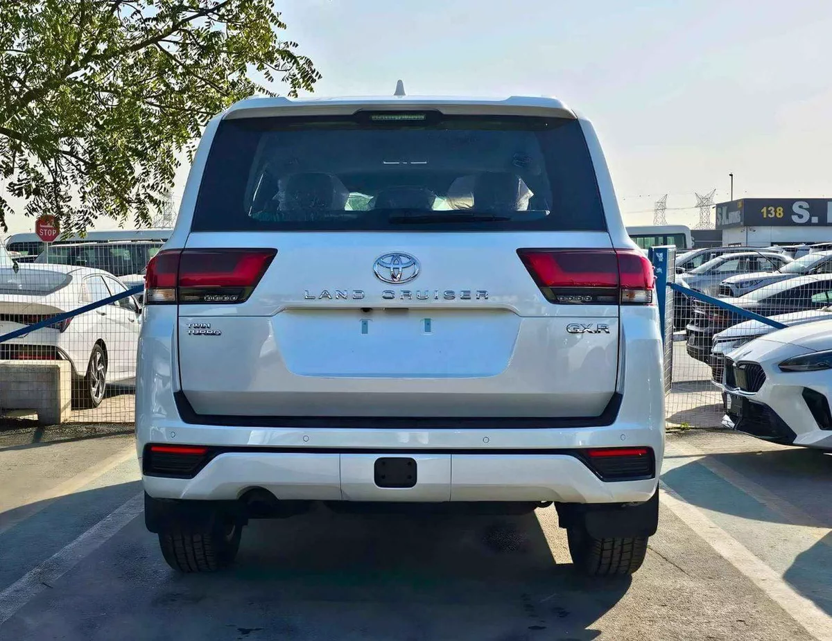 Toyota Land Cruiser GXR TWIN TURBO || 3.5L V6 PETROL | RADAR | 12.3"DVD WITH JBL SPEAKERS | COOL BOX (CODE # GXR3HH)-3-0