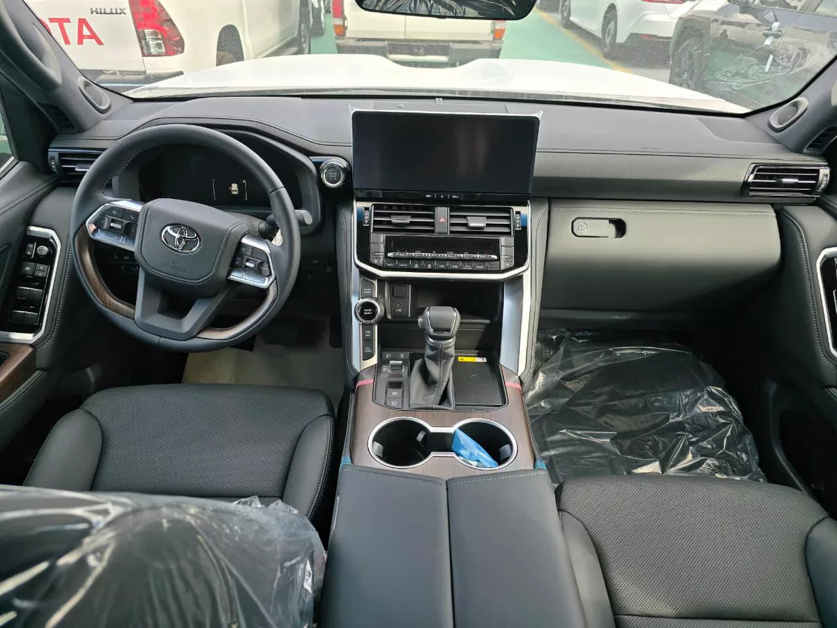 TOYOTA LAND CRUISER LC300 GXR 3.3L TWIN TURBO DIESEL 2026-7-7
