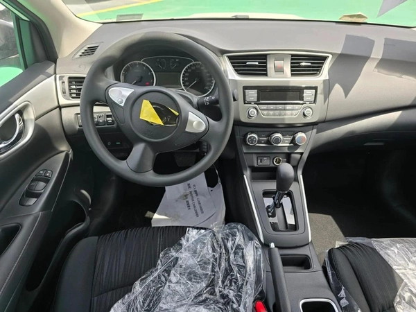Nissan Sentra  1.6L PETROL 2024