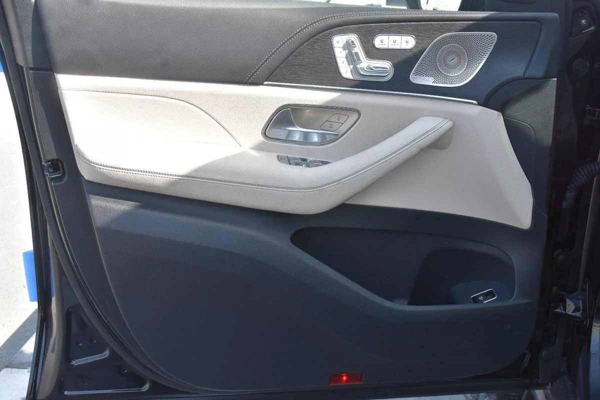 MERCEDES BENZ GLE350 4MATIC 2025 | BLACK-5-5
