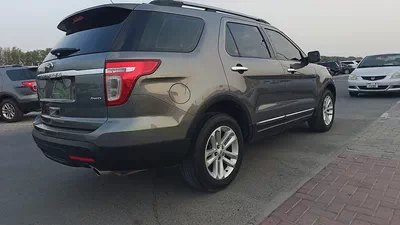 Well Maintained Ford Explorer XLT 2012 | GCC Specs | Reliable SUV-3