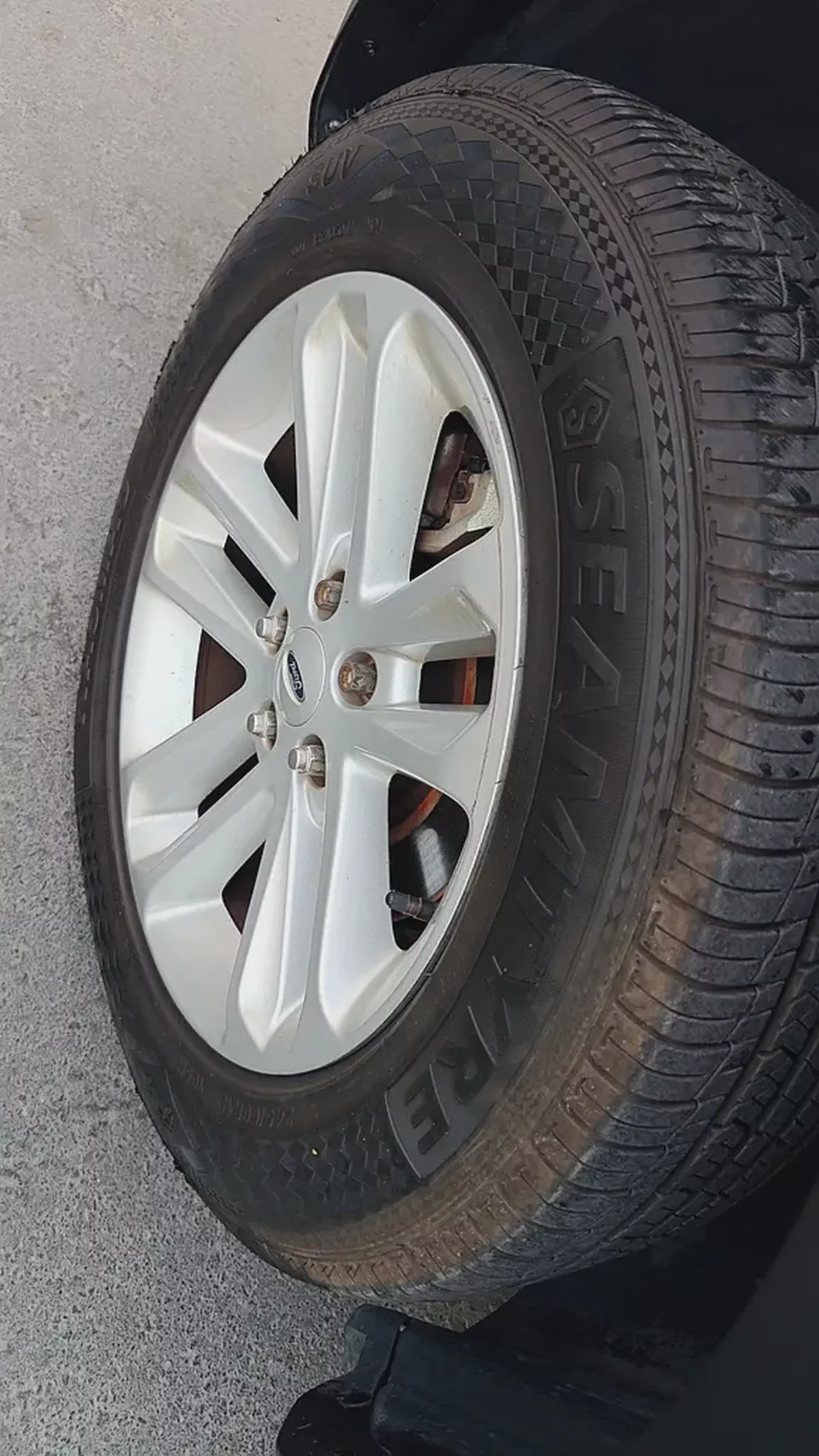Well Maintained Ford Explorer XLT 2012 | GCC Specs | Reliable SUV-17-17