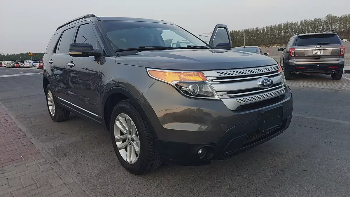 Well Maintained Ford Explorer XLT 2012 | GCC Specs | Reliable SUV-5-5