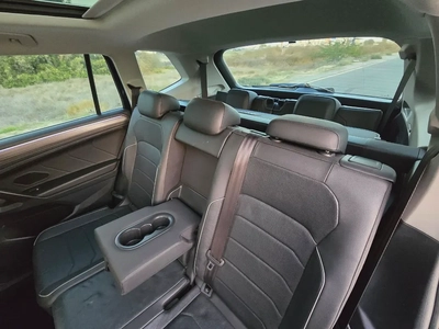 2023 Volkswagen Tiguan| Korean Specs | Pristine Condition | Orginal paint | Accident free | 7 Seatrs-11