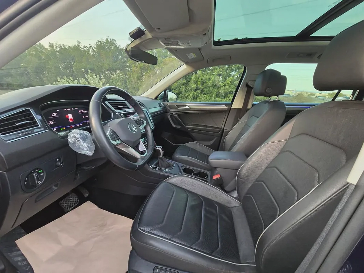 2023 Volkswagen Tiguan| Korean Specs | Pristine Condition | Orginal paint | Accident free | 7 Seatrs