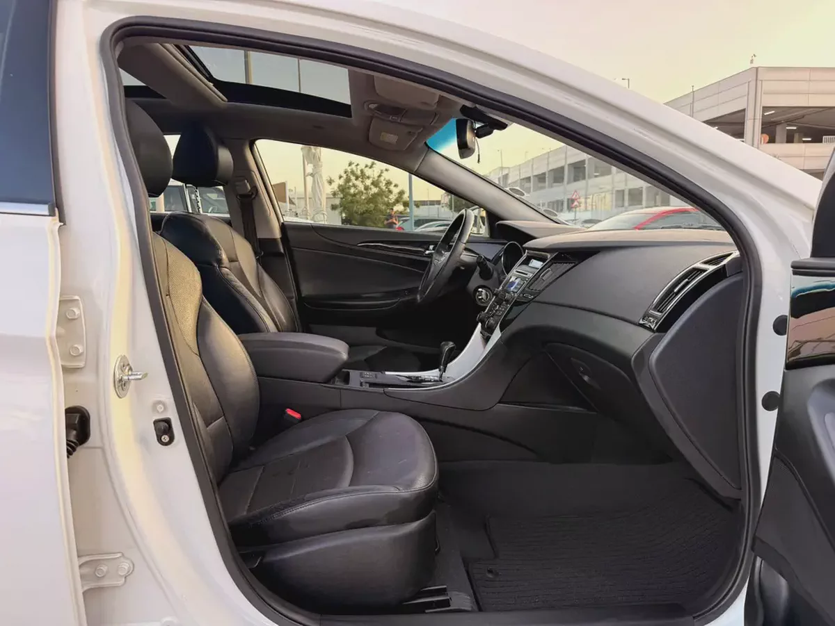 2011 Hyundai Sonata Limited (Korean Specs) - Excellent Condition-8-8