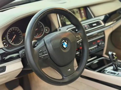 BMW 760M Gcc Full Option Free Accident Super Clean-8
