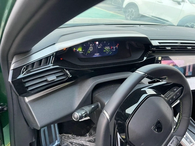 New 2023 Peugeot 308-3