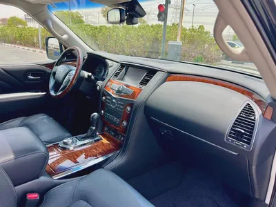 INFINITI QX80 2017 VIP FULL OPTION-16