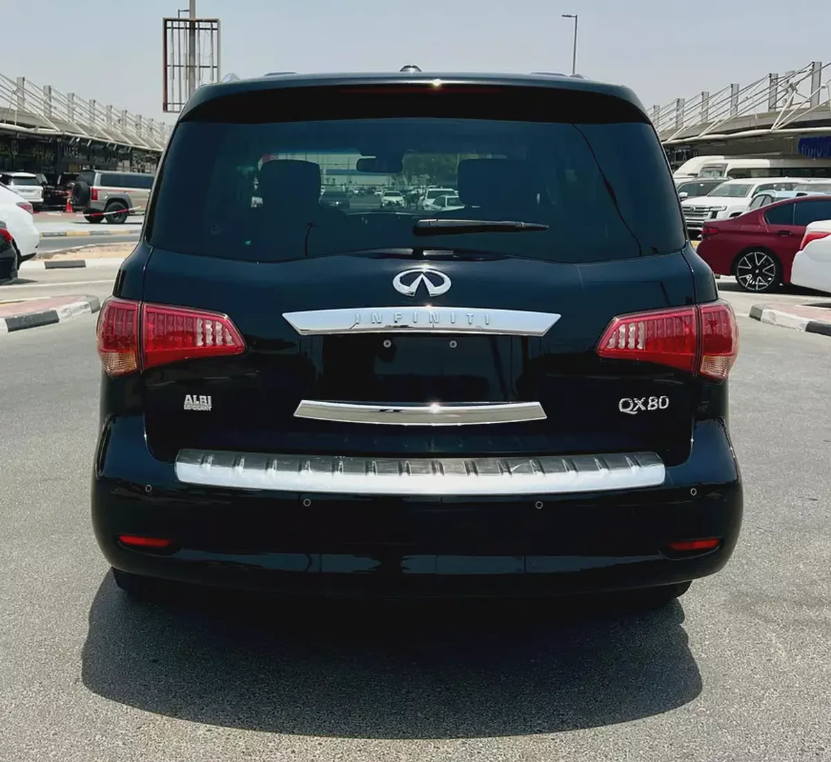 INFINITI QX80 2017 VIP FULL OPTION-4-4