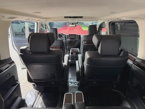 2023 Toyota Granvia Premium GCC Specs