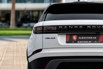 2,742 P.M |  Range Rover Velar R-Dynamic | 0% Downpayment | LR Warranty til Feb 2027!-6