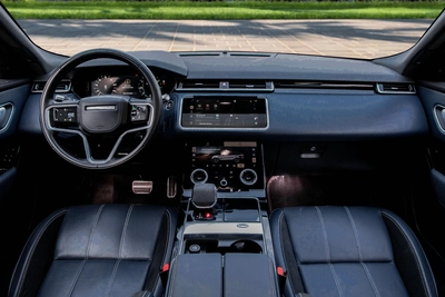 2,742 P.M |  Range Rover Velar R-Dynamic | 0% Downpayment | LR Warranty til Feb 2027!-7