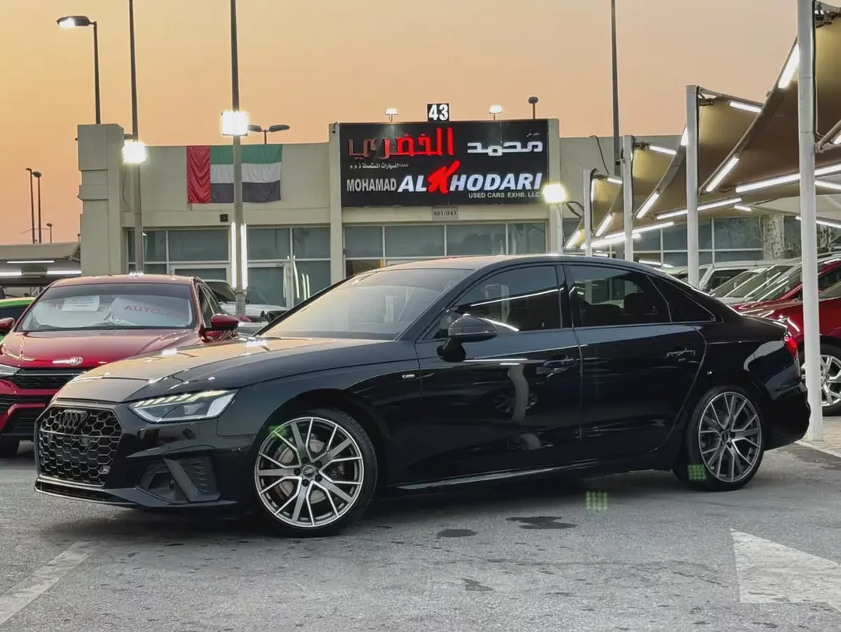 (2023) AUDI // A4 S LINE //GCC//FULL OPTION//LOW MILLAGE //EXCELLENT CONDITION//