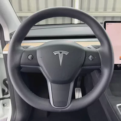 Low Mileage | GCC |  Tesla Basic Vehicle  Warranty 2028 or 80k Kms | Battery Warranty 2032 / 192k Km-13