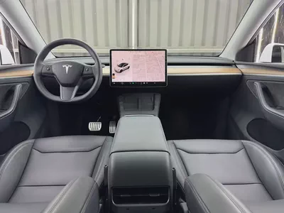 Low Mileage | GCC |  Tesla Basic Vehicle  Warranty 2028 or 80k Kms | Battery Warranty 2032 / 192k Km-16
