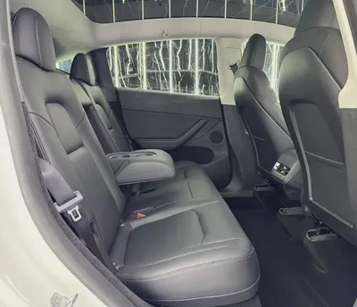 Low Mileage | GCC |  Tesla Basic Vehicle  Warranty 2028 or 80k Kms | Battery Warranty 2032 / 192k Km-18
