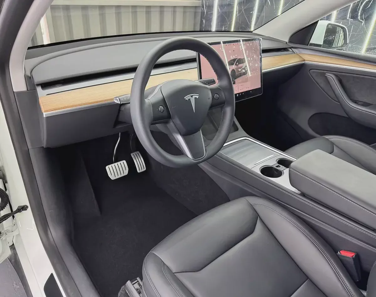 Low Mileage | GCC |  Tesla Basic Vehicle  Warranty 2028 or 80k Kms | Battery Warranty 2032 / 192k Km-9-9
