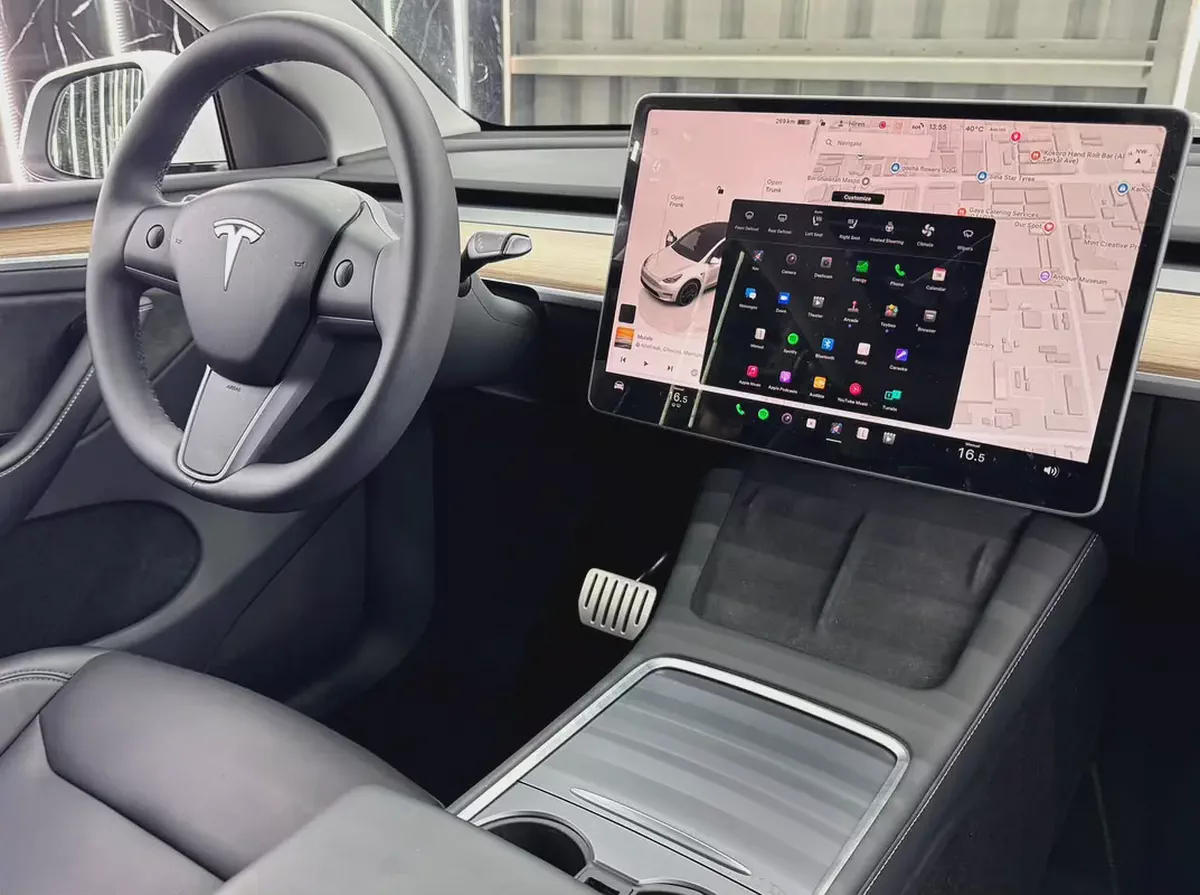 Low Mileage | GCC |  Tesla Basic Vehicle  Warranty 2028 or 80k Kms | Battery Warranty 2032 / 192k Km-15-15