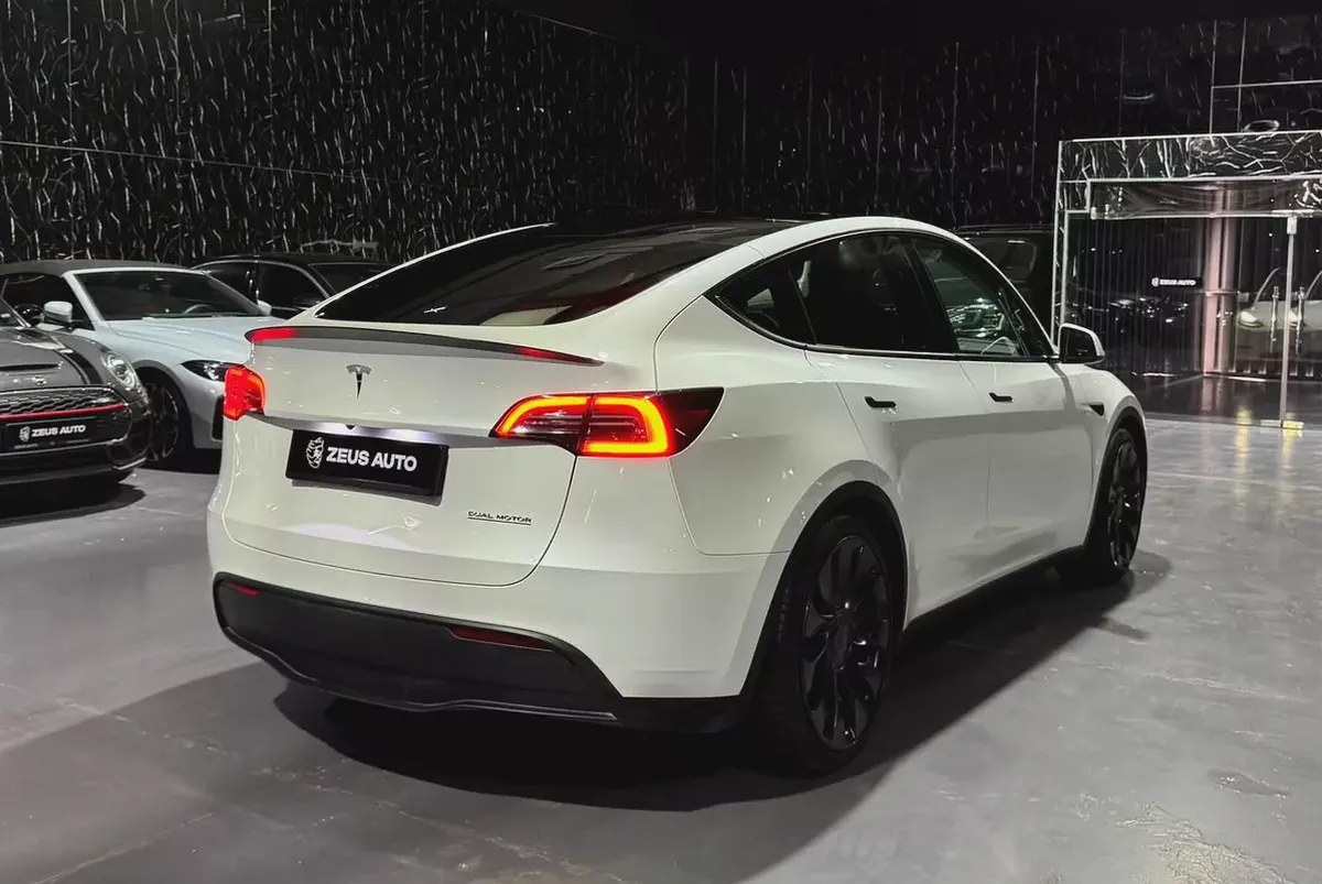 Low Mileage | GCC |  Tesla Basic Vehicle  Warranty 2028 or 80k Kms | Battery Warranty 2032 / 192k Km-3-3