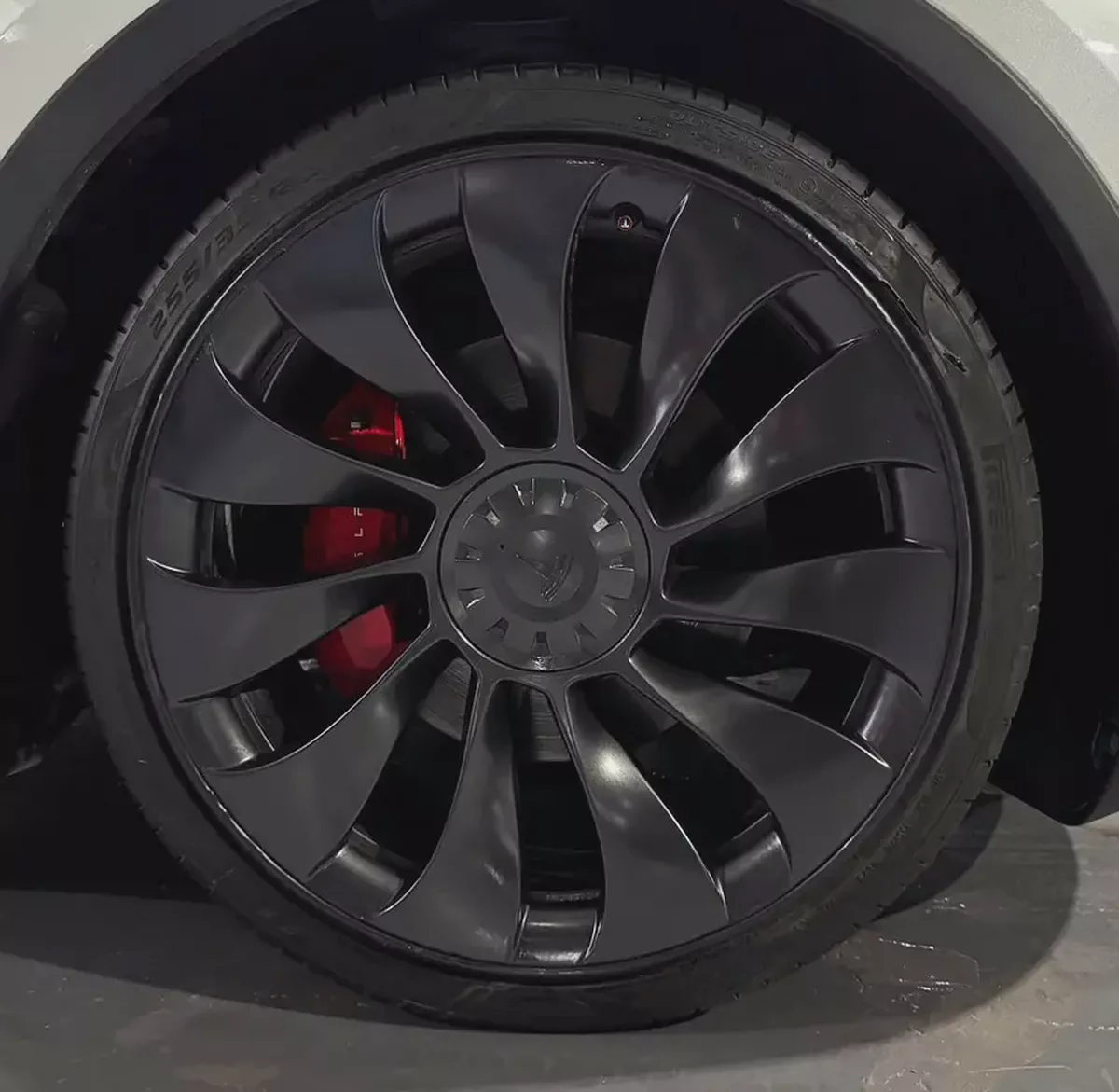 Low Mileage | GCC |  Tesla Basic Vehicle  Warranty 2028 or 80k Kms | Battery Warranty 2032 / 192k Km-8-8