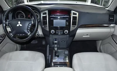 Mitsubishi Pajero GLS ( 2019 Model ) in White Color GCC Specs-6